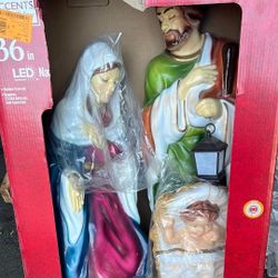 36 in led nativity scene