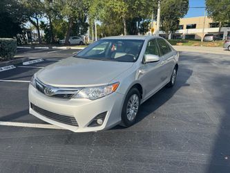 2014 Toyota Camry LE