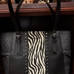 Michael Kors Large Tote Black Logo with Zebra Print