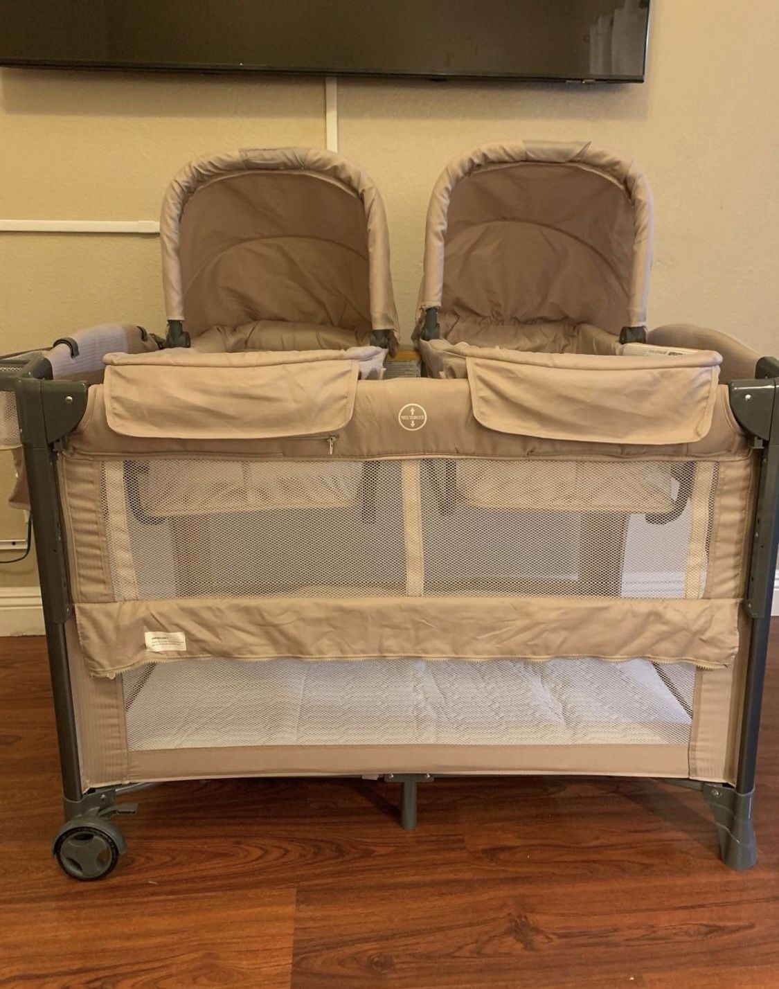 JOYMOR TWIN BABY BASSINET BEDSIDE CRIB SLEEPER NURSERY