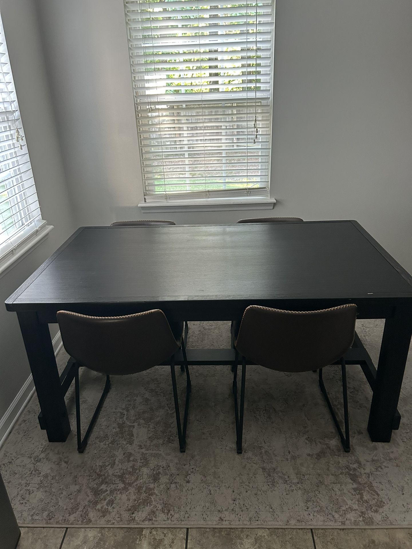 Dining Table set