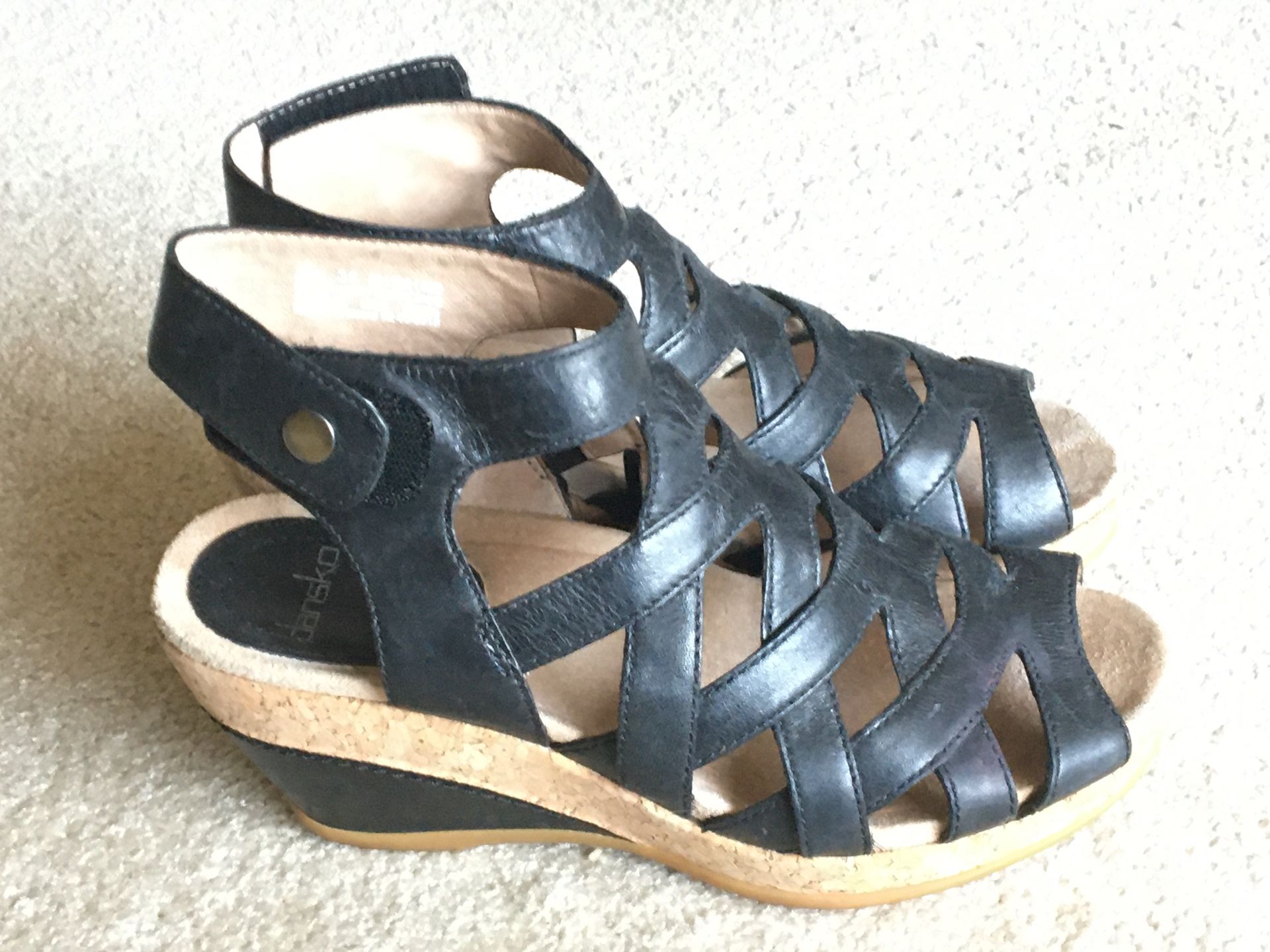 New black leather Dansko shoe size 36, $25