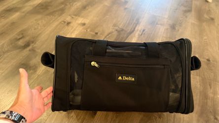 Delta Airlines Dog Carrier