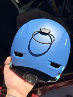 snowboarding helmet