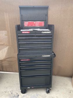 Husky heavy duty tool box