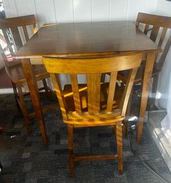 HighTop Dining Table with 4 Chairs
