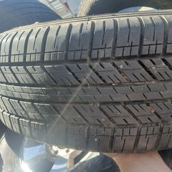 LT265/70R17 Ironman Tire (1)