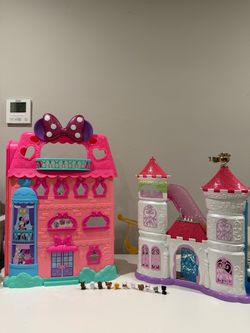 Disney Minnie Mouse House + Princess Pet Castle & Figures