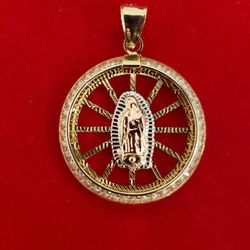 14kt Gold Guadalupe/Virgin Marie Pendant 