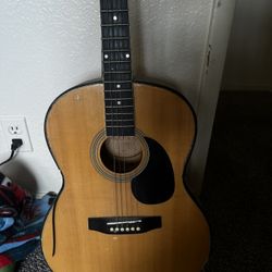 kona acoustic guitar, color Natural wood 