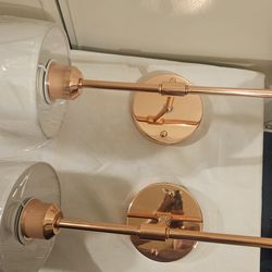 2 Lámparas  de pared