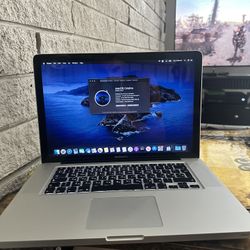 Macbook Pro 15"