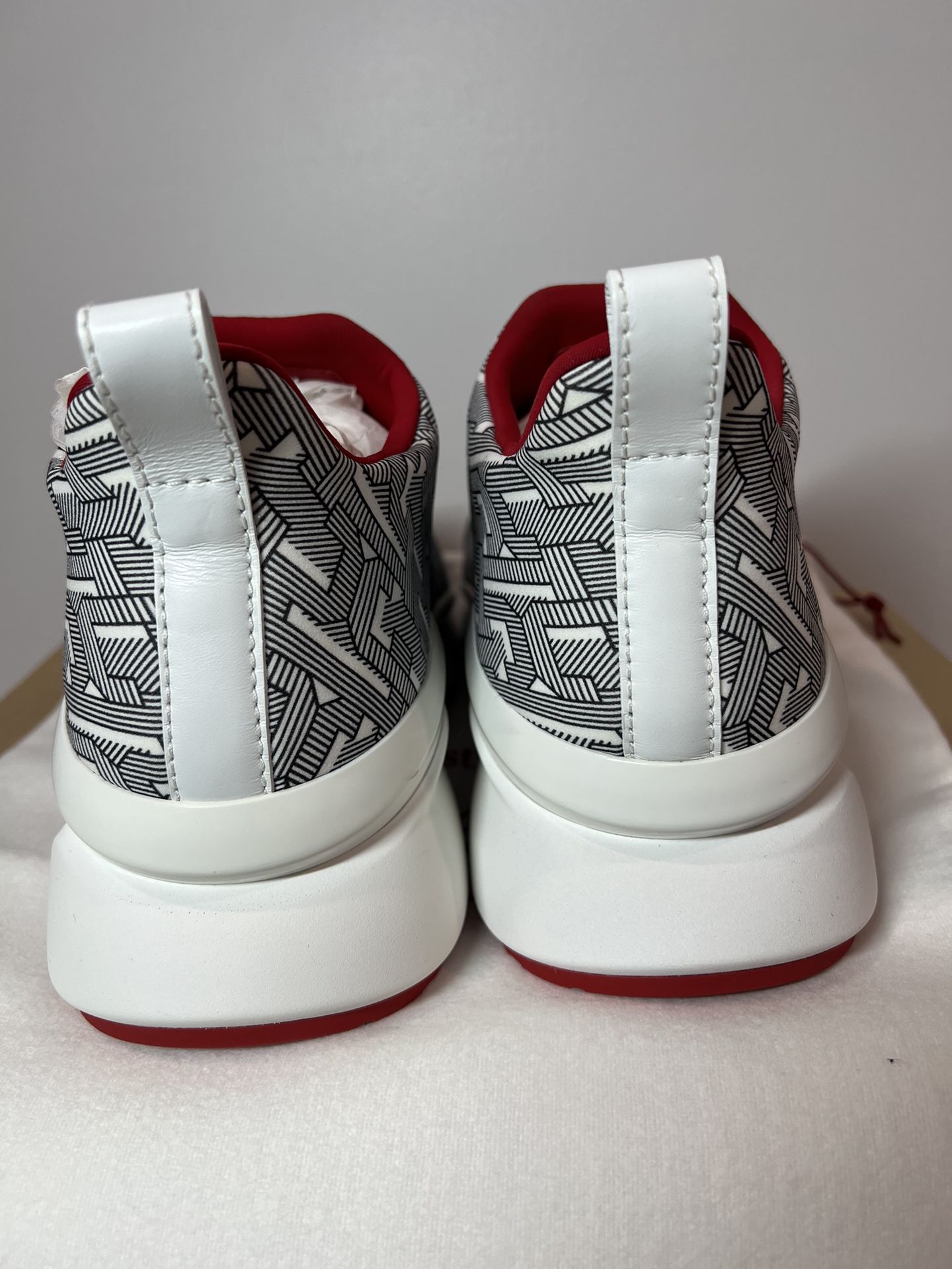 Christian ルブタン SPACE RUN FLAT NEOPRENE Christian Louboutin Space Run Flat Neoprene Cl/calf In