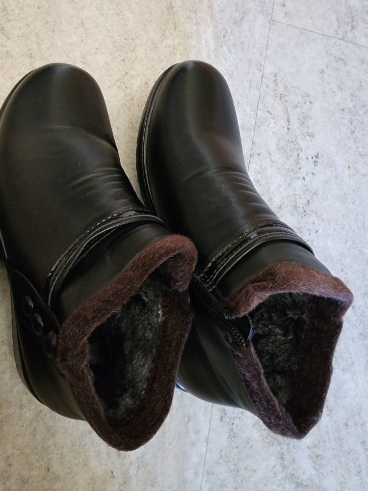 Brand New Size 9