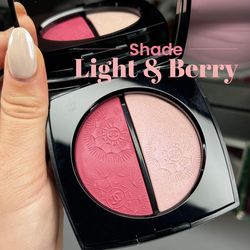 Chanel Highlighter and blush Very beautiful brand new in box