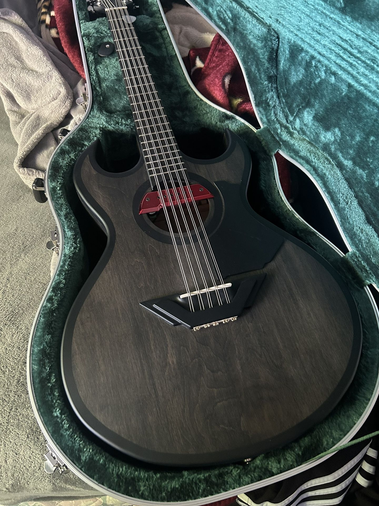 Bajoquinto RB Guitars Pro Series