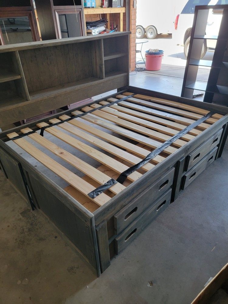 Full Size Bed With Drawers And Head Redt With Shelves