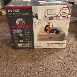 Intex Pillow Top Airbed air mattress
