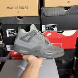 Jordan Paris Wet Cement 4s size 9 USED But Clean