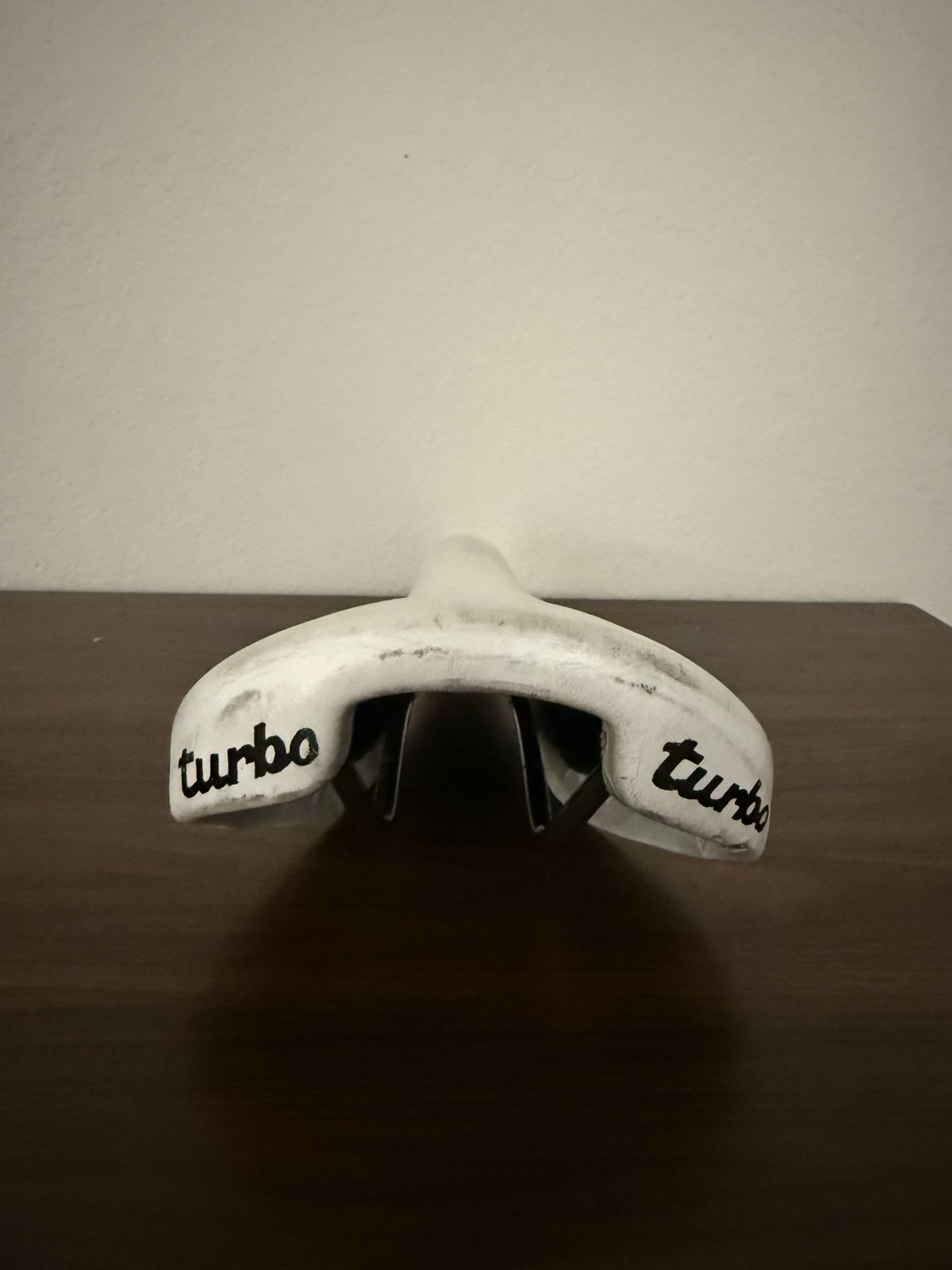 VINTAGE SELLE ITALIA TURBO WHITE LEATHER SADDLE