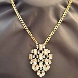 Stella And Dot Regency Necklace