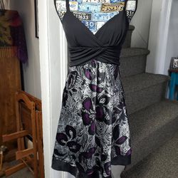 INTRIGUE~ PURPLE & BLACK SATIN FLORAL DRESS!