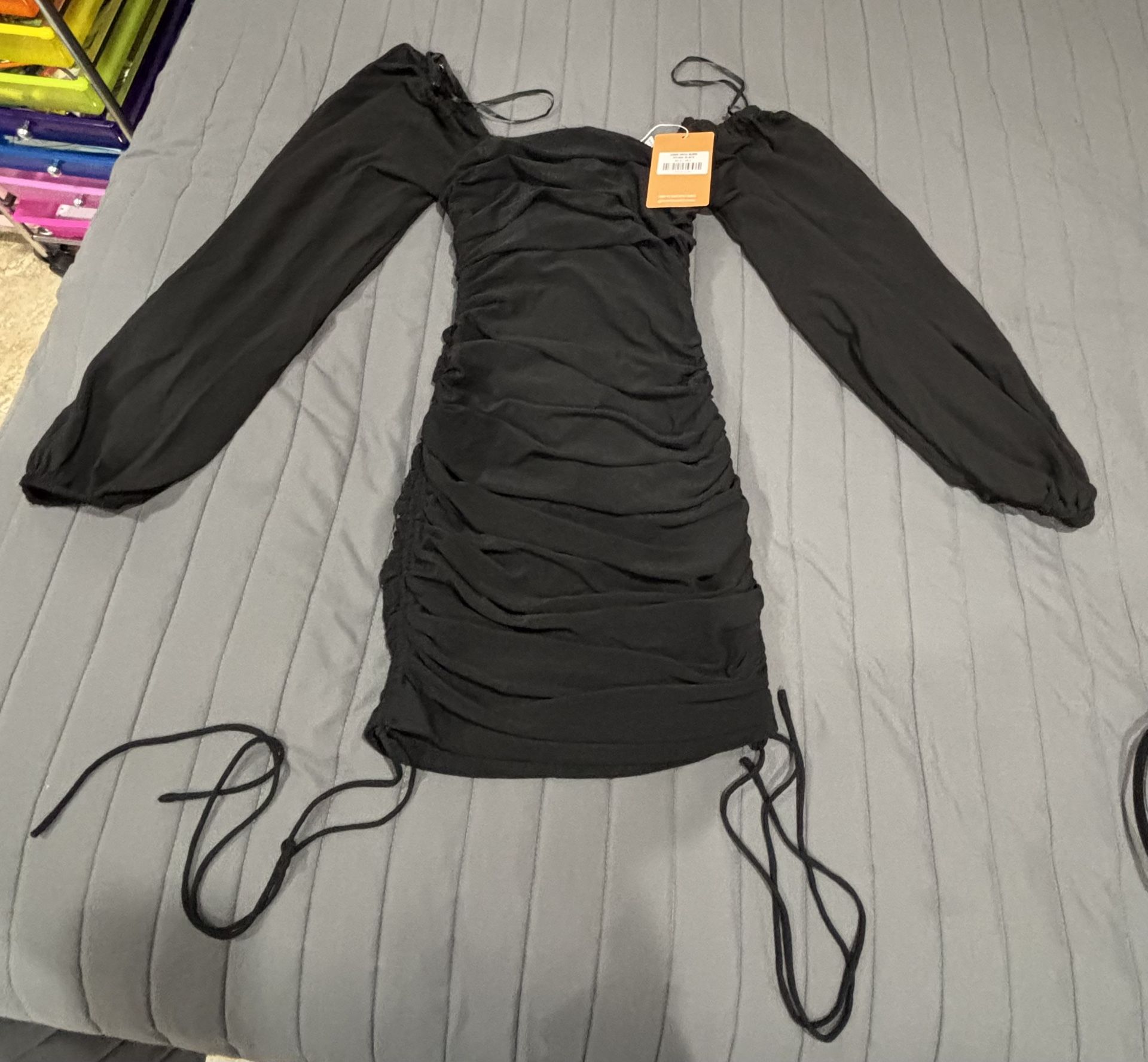 That’s So Fetch Lorde Dress In Black