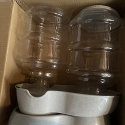 Water/Food Bowls/Galloon