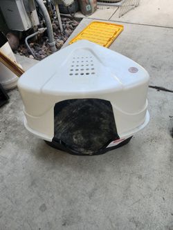 Free cat litter box