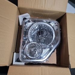 Head Light - Jeep Liberty  Brand New