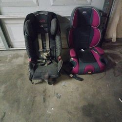 Carseats.    25 For Both 