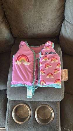 1yr + life vest