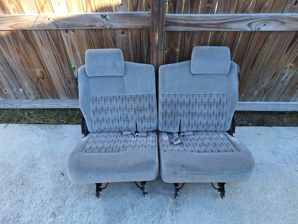 Rear Seats For '01 Chevy Venture
