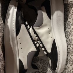 Alexander McQueen Oversized Sneakers