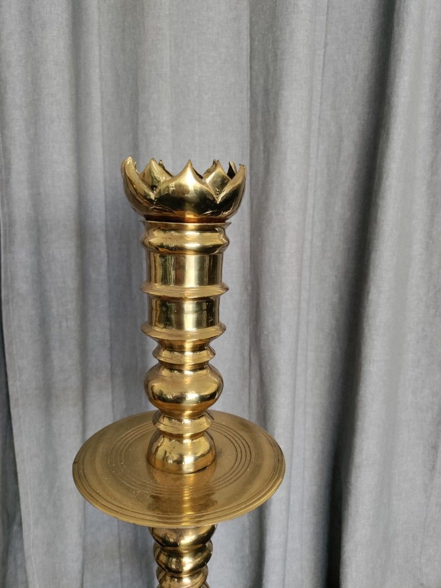 Cool Solid Brass Candle Sticks (Large)