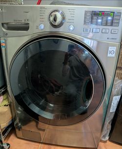 LG front loader washing machine, functional good condition