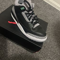 Men Retro 3s Size 8.5