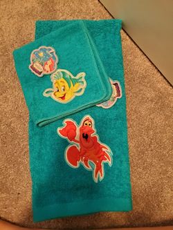 Disney The Little Mermaid Hand / Face Towel and Wash Cloth Set Brand New / Never Used With Tags