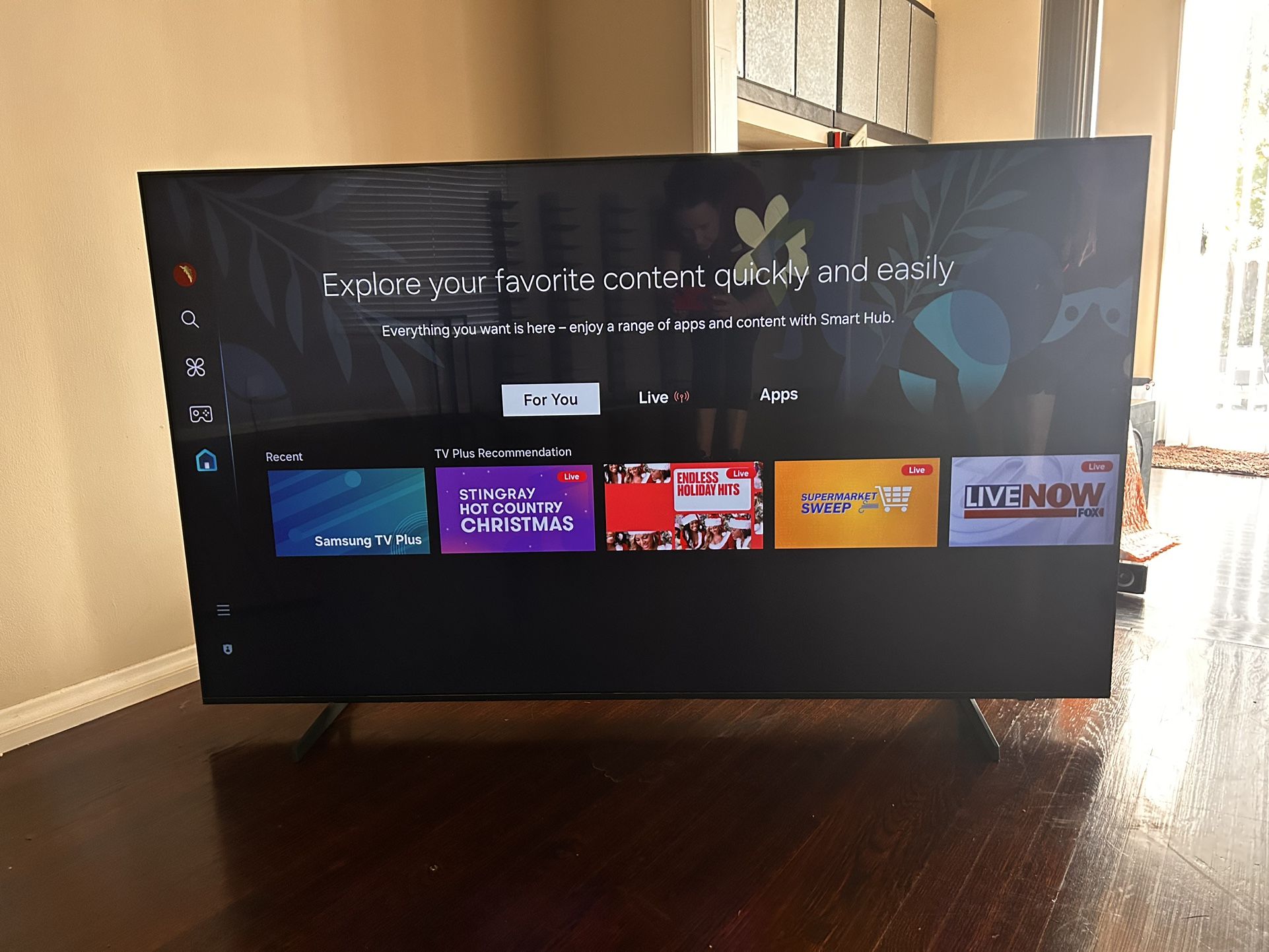 Samsung 70 inch Class HDR Crystal UHD 4K Smart TV