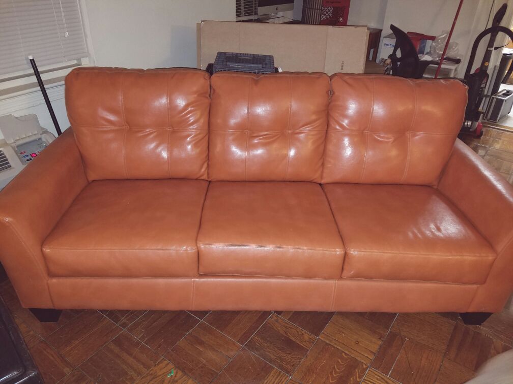 Sofa & Chaise