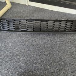 2014 Ford Mustang Lower Grille