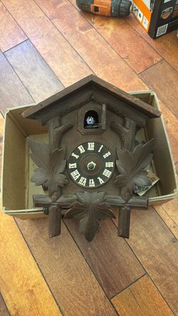 Vintage German cuckoo clock