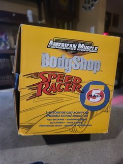 Collectible! Speed Racer Mach 5 - 35th Anniversary - 1:18 Collectible! Speed Racer Mach 5 - 35th Anniversary - 1:18