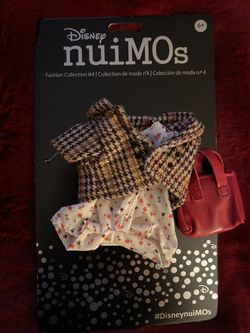 Disney Nuimo Outfit