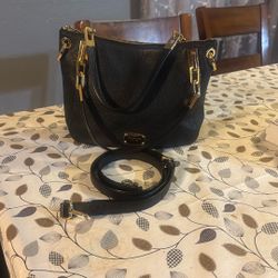  Michael Kors Black Leather Shoulder Bag