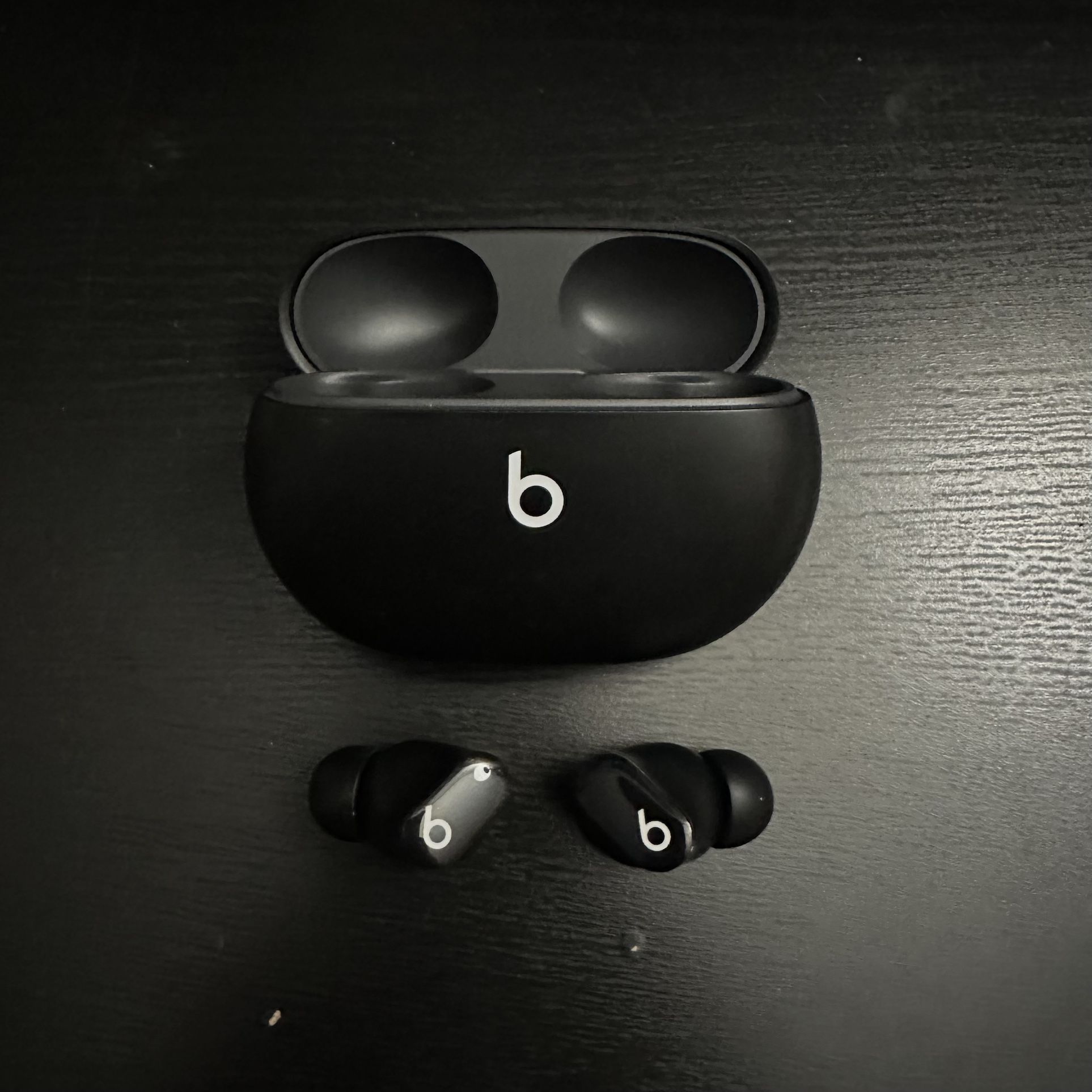 Beats Studio Buds