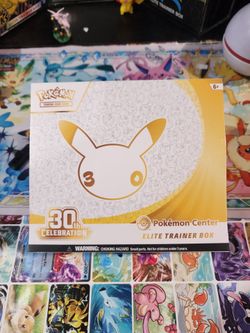Pokemon 30th Celebration Pokemon Center Elite Trainer Box ETB