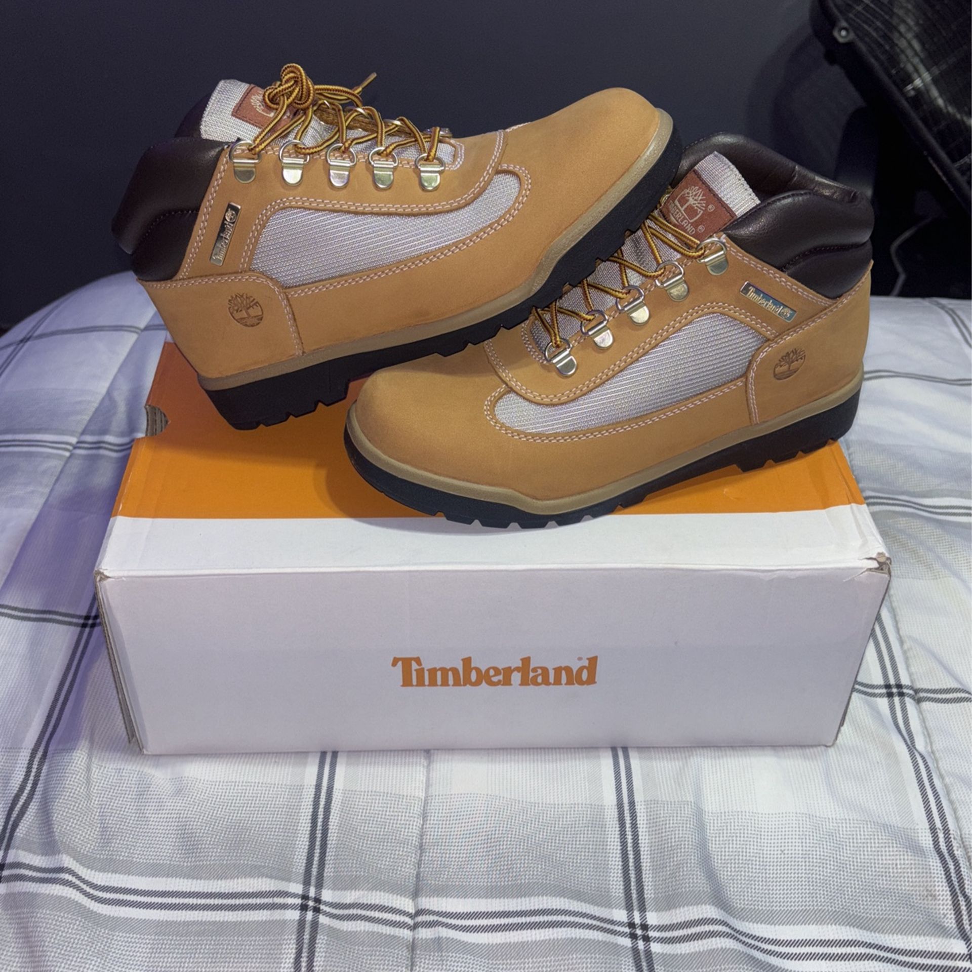 Timberland Wheat Field Boots/SIZE 6.5M OG BOX