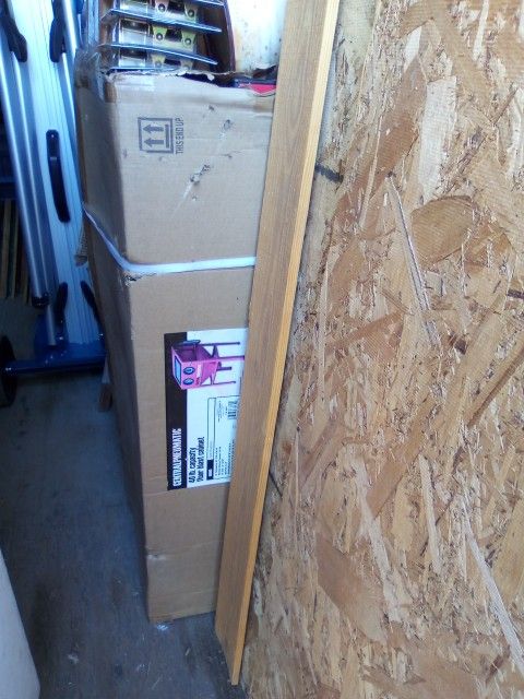 Central Pneumatic Media Blasting Cabinet (New)
