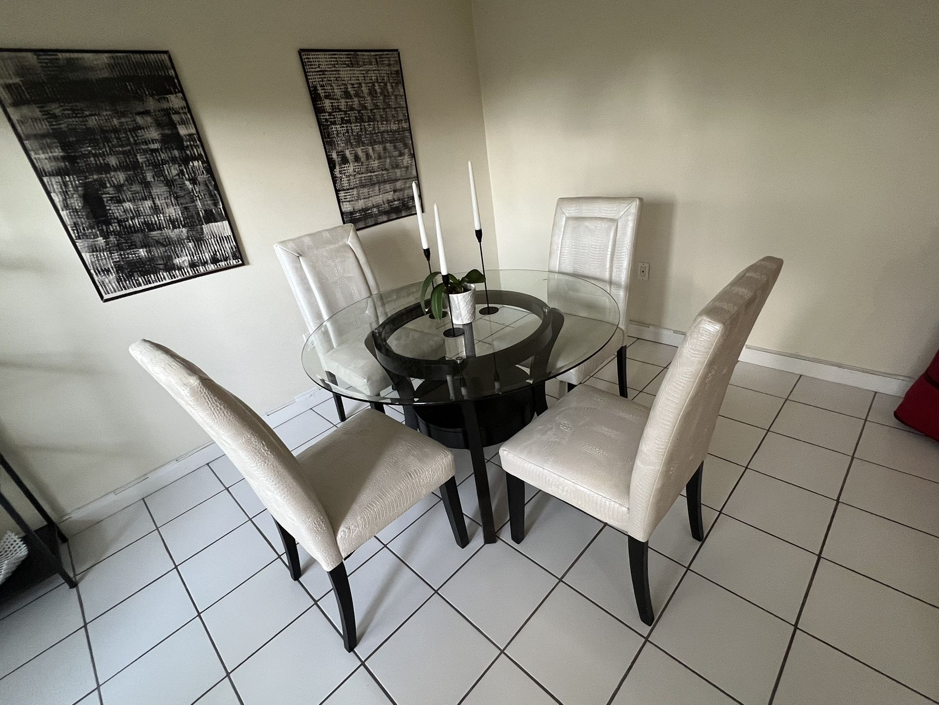 Contemporary glass with wooden legs dining table with crocodile embossed leather chairs 30x48